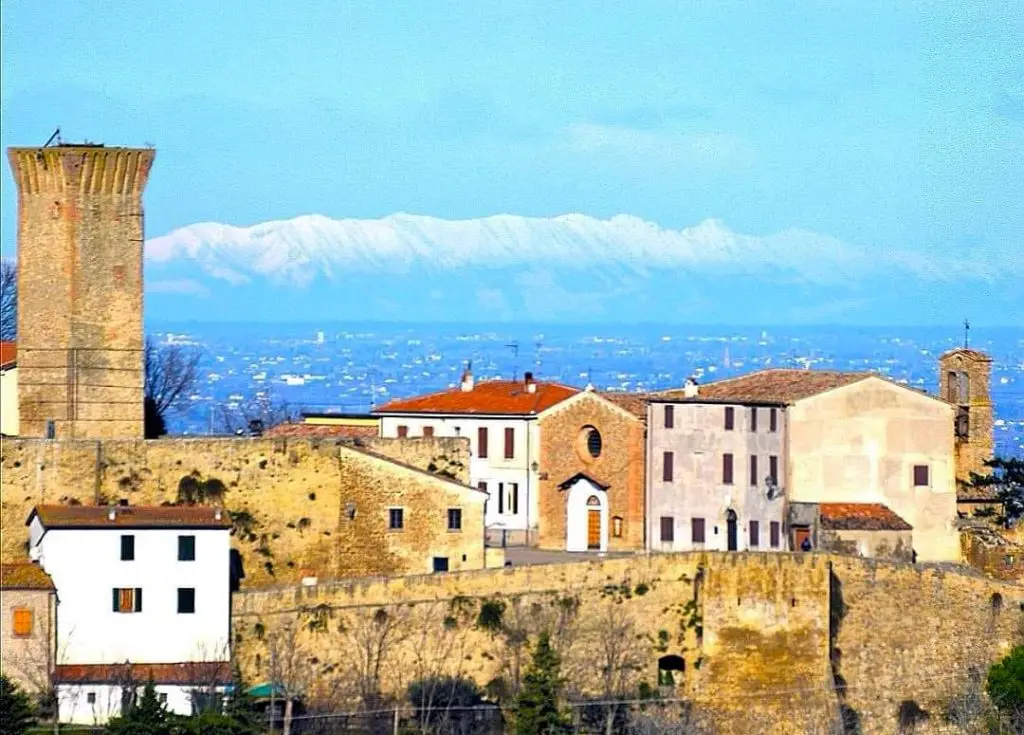 Rocca di Teodorano