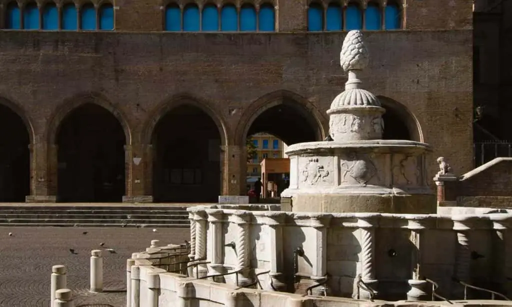 Piazza Cavour