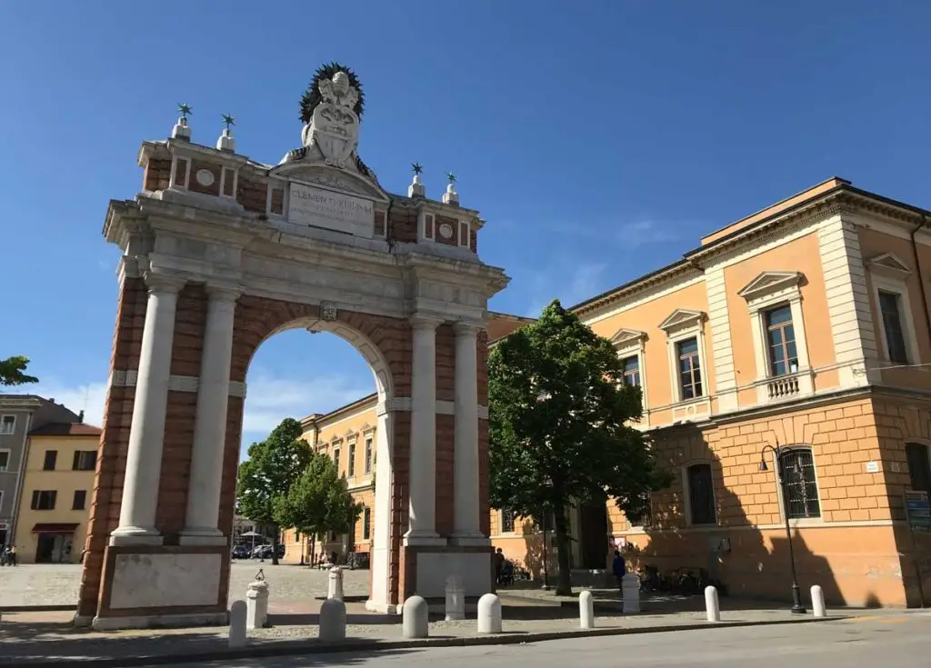 Tour di Santarcangelo Misteriosa